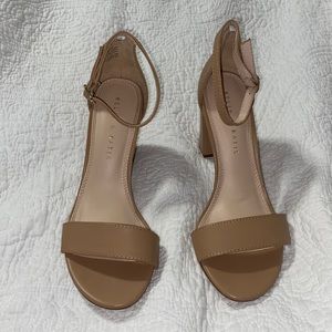 Beige Heels (Size 7)